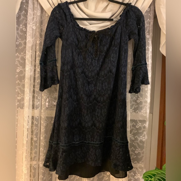 Blue Lace Foxiedox dress - Picture 3 of 5